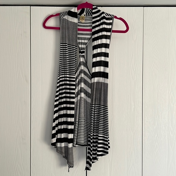 Ginger G Tops - Striped vest